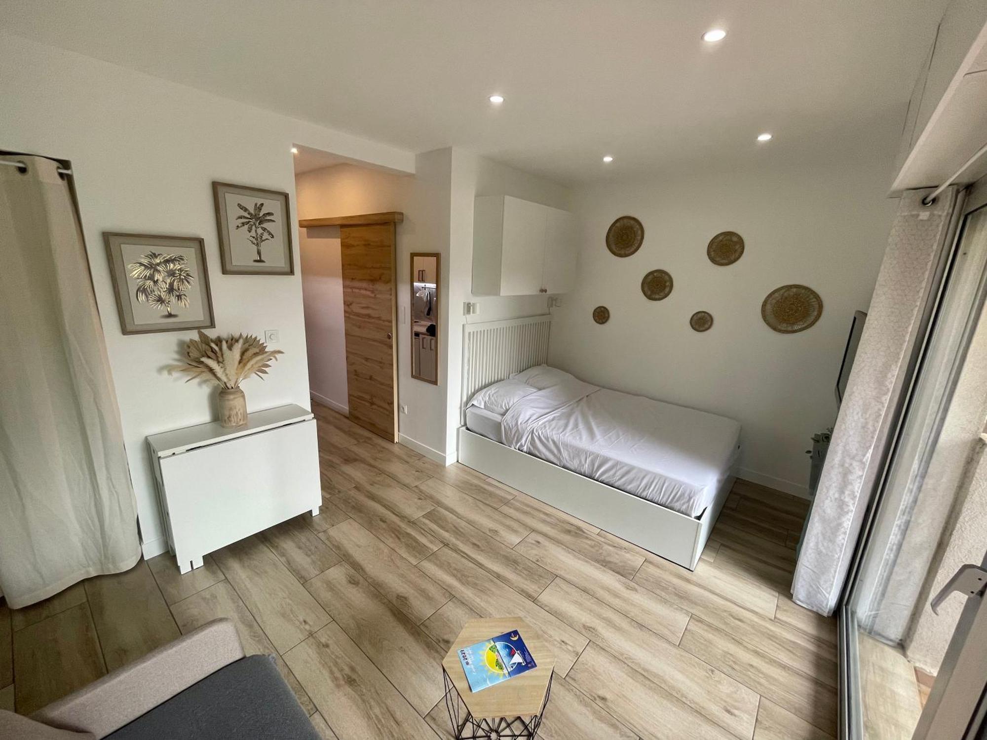 Superbe Studio Avec Terrasse Proximite Plage Saint-Mandrier-sur-Mer Εξωτερικό φωτογραφία
